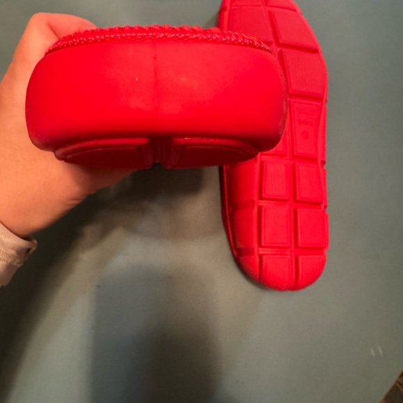 Swims Men's Red and Blue Footwear slip on - brand new - Picture 3 of 5